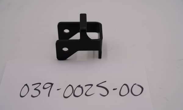 039-0025-00 - 2018 Latch Bracket Sulky Component